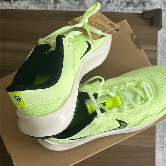 Nike Neon Green Running Shoes