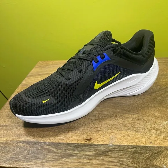 Nike Quest 5 Shoes Mens 9 Black Blue Yellow Road Running Sneakers DD0204-008 New
