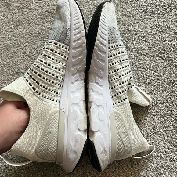 Nike React Phantom Run Flyknit 2 Shoes Men's 12 White Running Athletic Sneakers