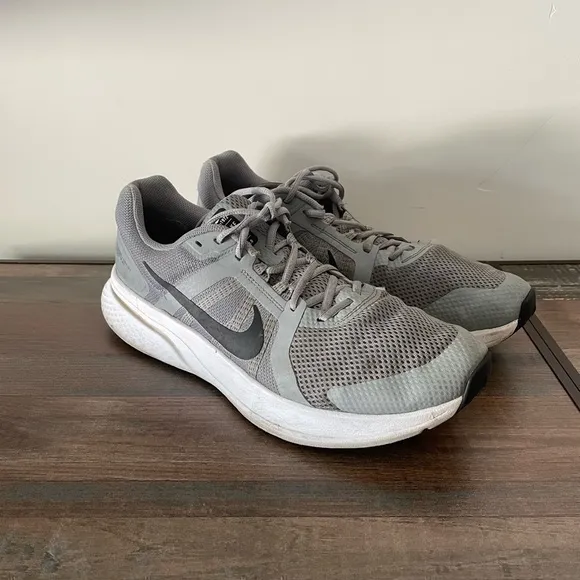 Nike Run Swift 2 Men's Running Shoes, Size: 13, Grey