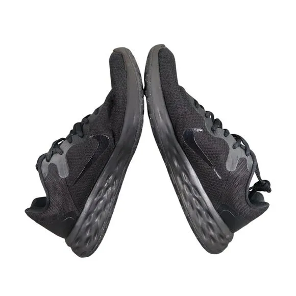 Nike Shoes Womens 10 Athletic Trainers Revolution 6 Road Running Sneakers Black