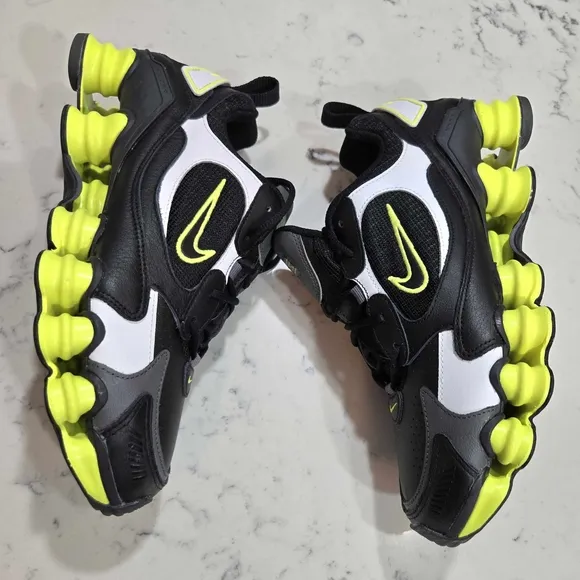 Nike Shox Women's SZ.9.5 TL Nova Black Lemon Venom AT8046-003 Running Shoes New