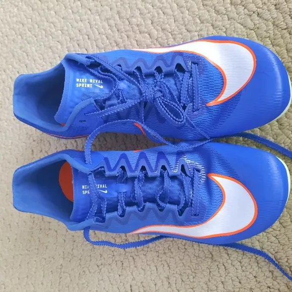 Nike SPRINT Track and Field men's shoes, size 8, with spikes, new &amp; includes bag