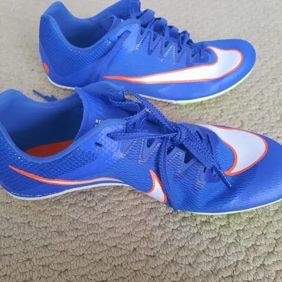 Nike SPRINT Track and Field men's shoes, size 8, with spikes, new &amp; includes bag
