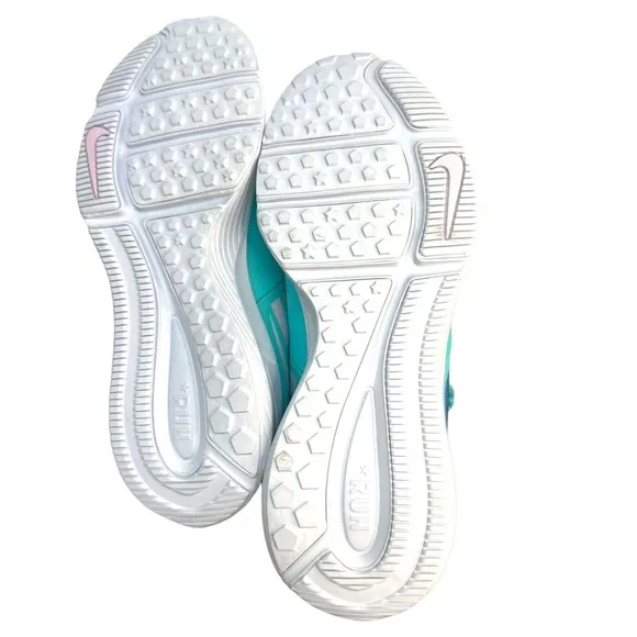 Nike Star Runner Sneakers Youth 7Y Aqua Blue Lace Up Running Athletic Wear Shoes