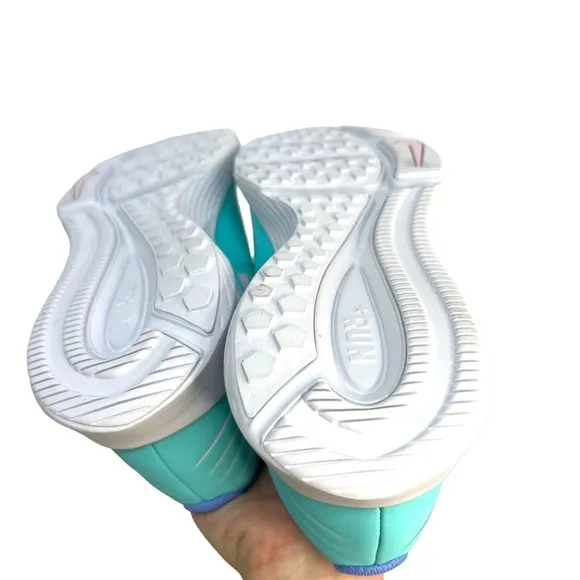 Nike Star Runner Sneakers Youth 7Y Aqua Blue Lace Up Running Athletic Wear Shoes