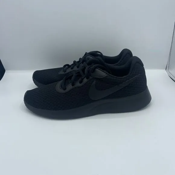 Nike Tanjun Womens All Black DJ6257-002 Athletic Running Shoes Size 7,7.5,8,8.5