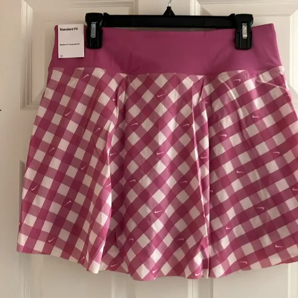 Nike Tennis/Golf/Pickleball Athletic Skort, NWT!