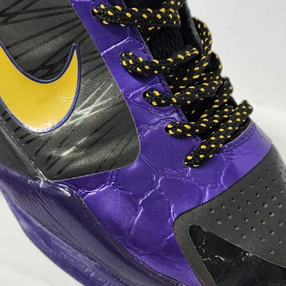 Nike Zoom Kobe Bryant  5 Lakers Away Men's Size 11 Gorgeous Purple No Seperating
