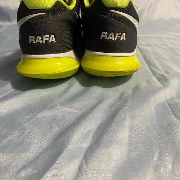 Nike zoom Vapor Cage 4 Rafa Athletic Shoes Dynamic Design