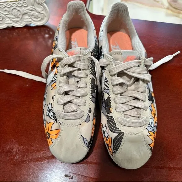 Nike Cortez Floral Beige Sneakers Size 6.5