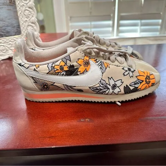 Nike Cortez Floral Beige Sneakers Size 6.5