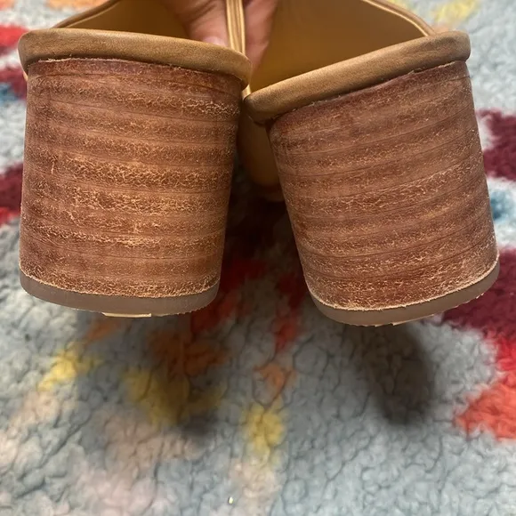 Nisolo All Day heeled almond leather mules