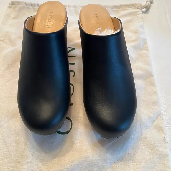 Nisolo All-Day Heeled Clogs