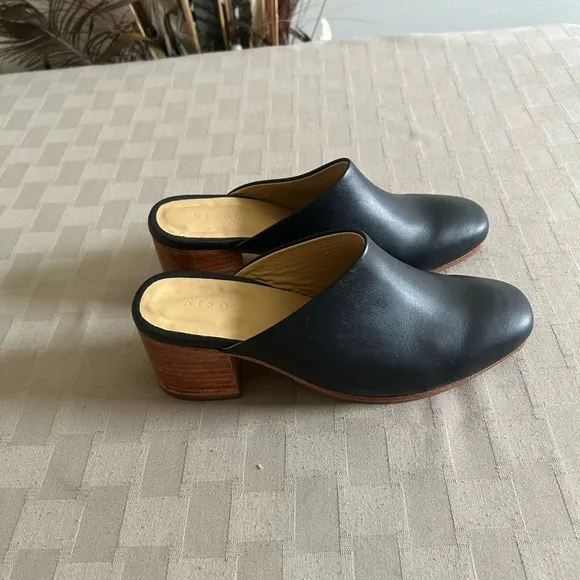 Nisolo All Day Heeled Leather Mules
