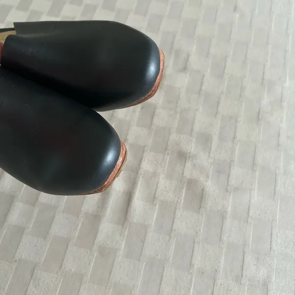 Nisolo All Day Heeled Leather Mules