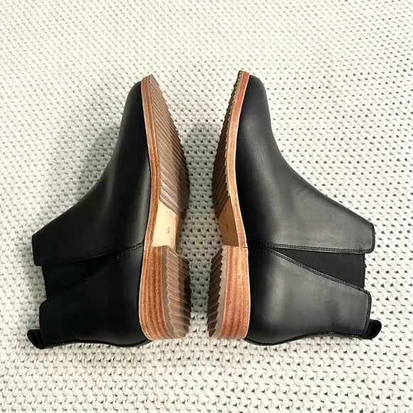 Nisolo Black Leather Everyday Chelsea Boot Slip On Stretch Wooden Sole NWOB 9
