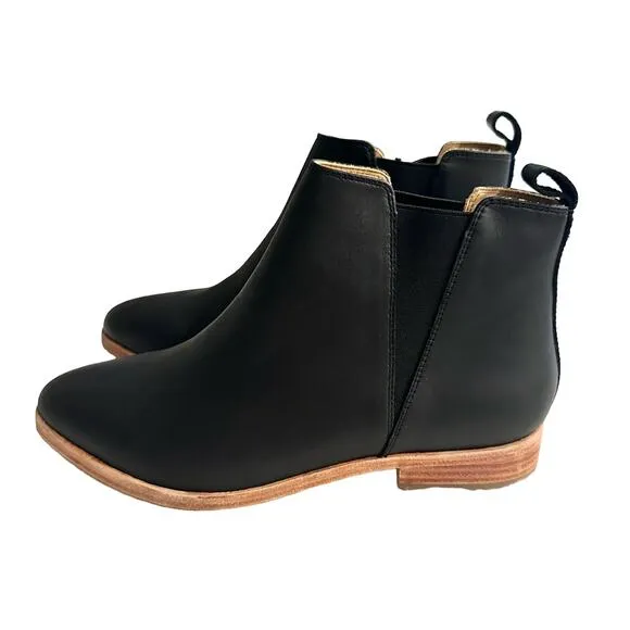 Nisolo Black Leather Everyday Chelsea Boot Slip On Stretch Wooden Sole NWOB 9