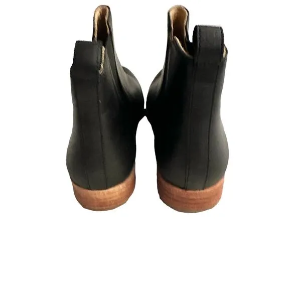 Nisolo Black Leather Everyday Chelsea Boot Slip On Stretch Wooden Sole NWOB 9