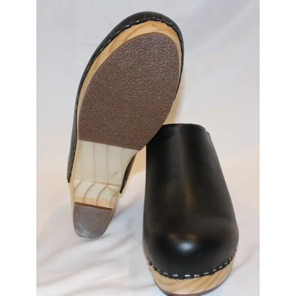 Nisolo Leather Closed Toe Slip On Wooden All Day Mule Heeled Clogs 9 BLACK