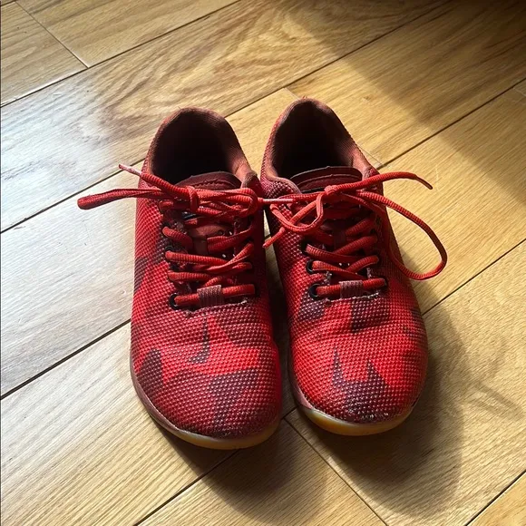 NOBULL Men's Red Athletic Shoes Sz 6