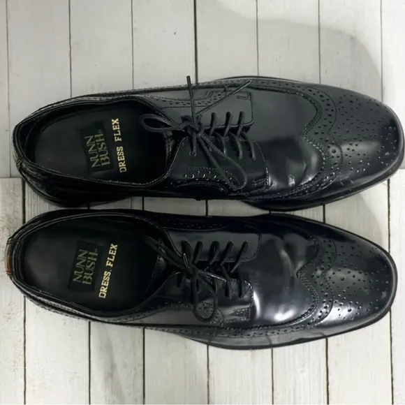 NUNN BUSH Dress Flex Leather Wingtip Oxfords