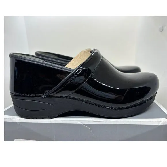 NWB NEW DANSKO XP 2.0 Black Patent Clogs EU 42 US 11.5 12