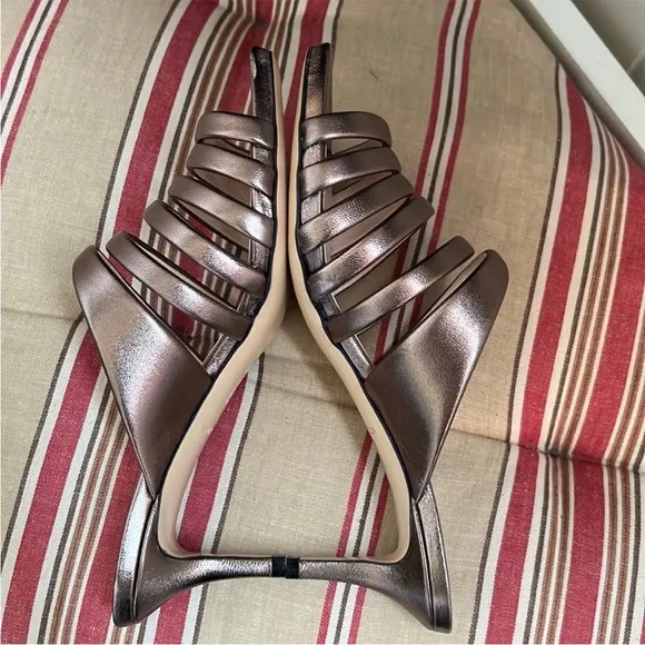 NWOB Giorgio Armani Kitten Heel Sandals in Bronze Rose Gold