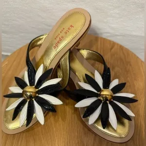 NWOB ** Kate Spade Daisy Kitten Heel Clog Sandal  Navy, White &amp; Gold Size 6
