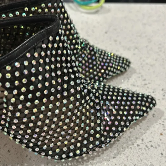 NWOB Schutz Crystal Studded Black Stiletto Heel Modern Edgy Night Out Mules - 9