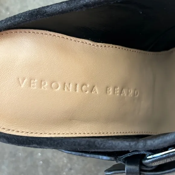NWOB Veronica Beard Dacey Buckle Genuine Suede Slip On Clogs