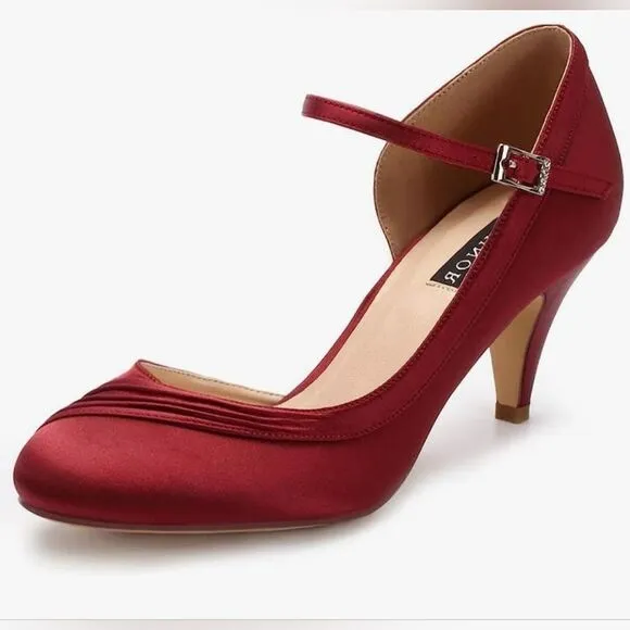 🩵NWOB Wine Satin Closed Toe Ankle Strap Kitten Heels Size 8