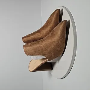 NWOT Adrienne Vittadini Nella Mules Block Heel Pointed Toe Faux Leather Brown 10