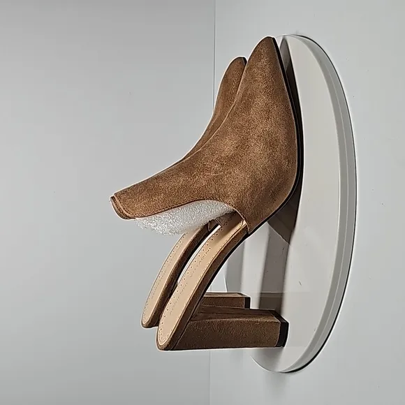NWOT Adrienne Vittadini Nella Mules Block Heel Pointed Toe Faux Leather Brown 10