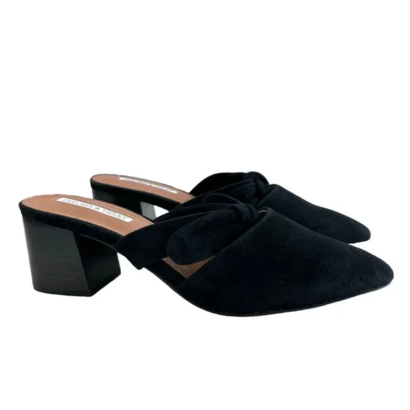 NWOT Chelsea &amp; Violet Molly Black Suede Block Heel Mules Size 8M