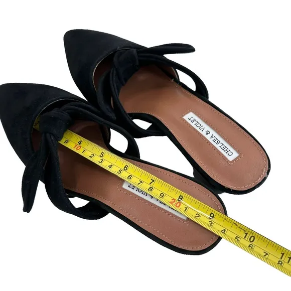 NWOT Chelsea &amp; Violet Molly Black Suede Block Heel Mules Size 8M