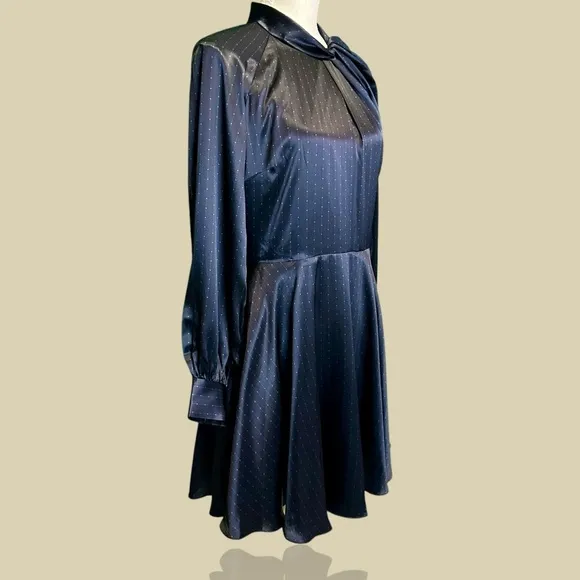 NWOT Club Monaco ‘Charmeuse Twist Neck Mini Dress’ in “Black &amp; Navy Dot” Size 10