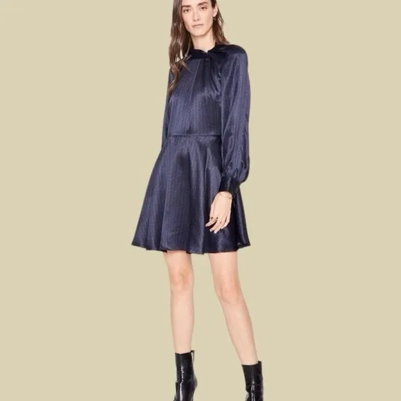 NWOT Club Monaco ‘Charmeuse Twist Neck Mini Dress’ in “Black &amp; Navy Dot” Size 10