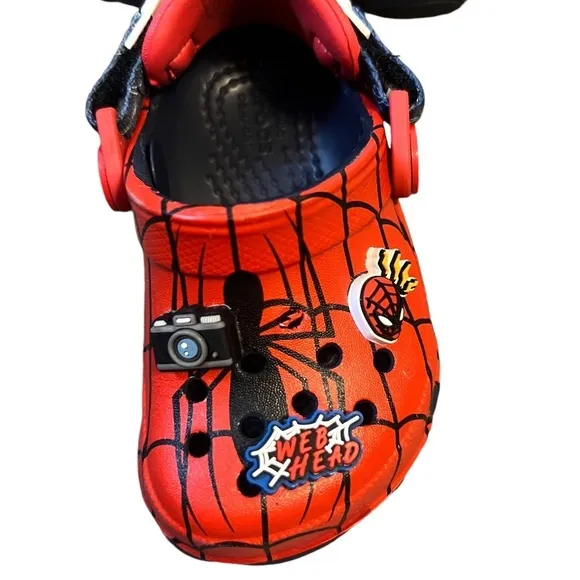 NWOT Crocs Marvel Team Spider Man All Terrain Kids Clogs Sandals Red, Size 4C