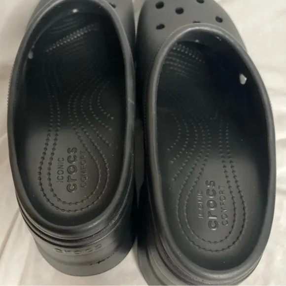 NWOT Crocs Women's Black Siren Platform Clogs Size 11