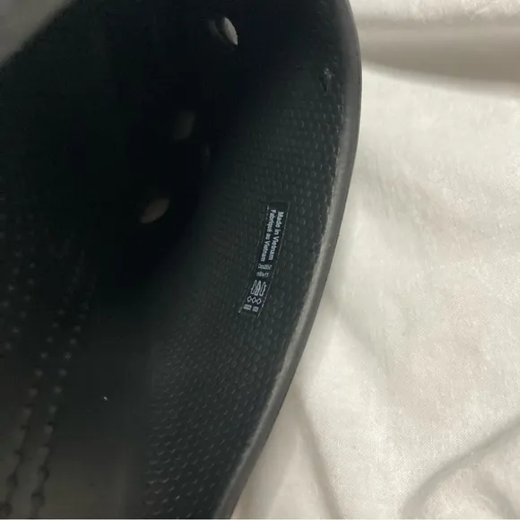 NWOT Crocs Women's Black Siren Platform Clogs Size 11
