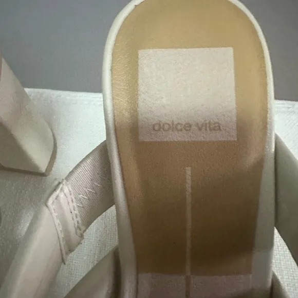 NWOT Dolce Vita White Mules with Woven Design