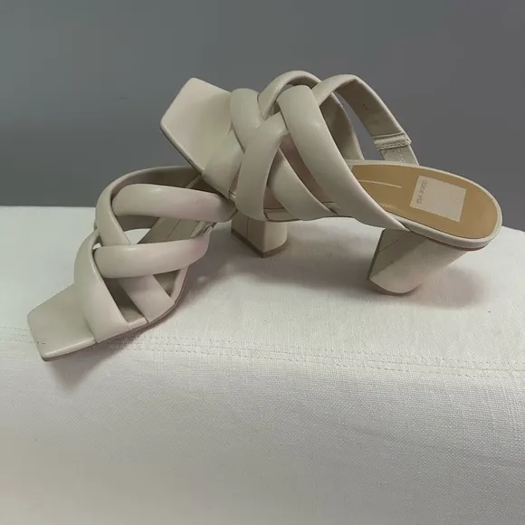 NWOT Dolce Vita White Mules with Woven Design