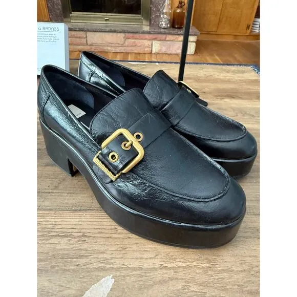 NWOT Dolce Vita Yonder Midnight Crinkle Patent Platform Loafer Sz. 9