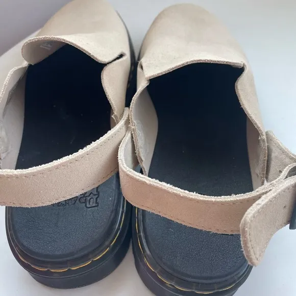 NWOT Dr Martens Carlson Suede Casual Slingback Mules Size 8 Women’s