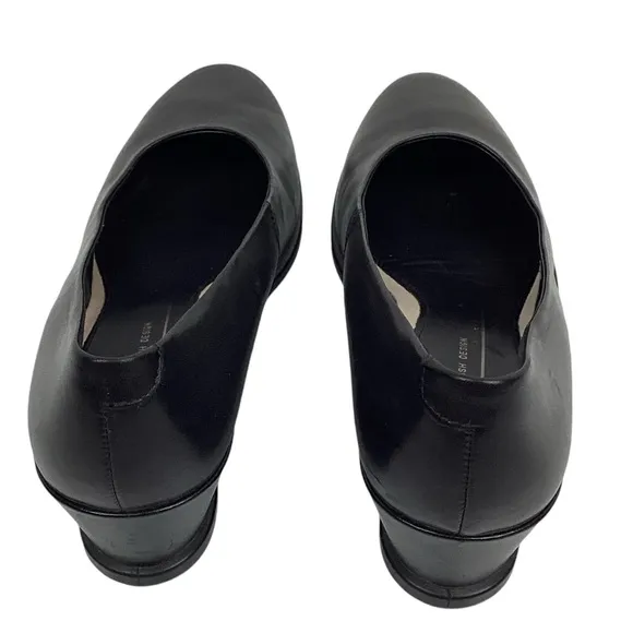 NWOT ECCO Danish Design Wedge Leather Slip On Pumps Black