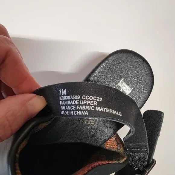 NWOT Kork-Ease Darby Black Leather Women's Clogs