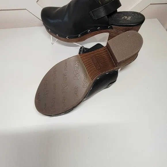 NWOT Kork-Ease Darby Black Leather Women's Clogs
