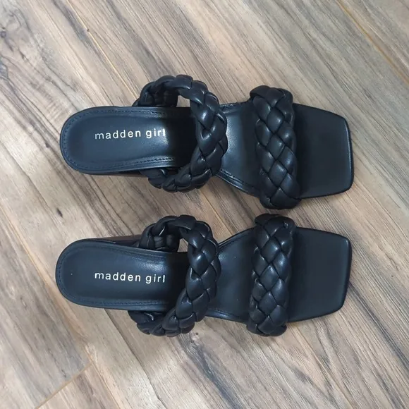 NWOT Madden Girl Heel mules. Black braided mules size 7.5.