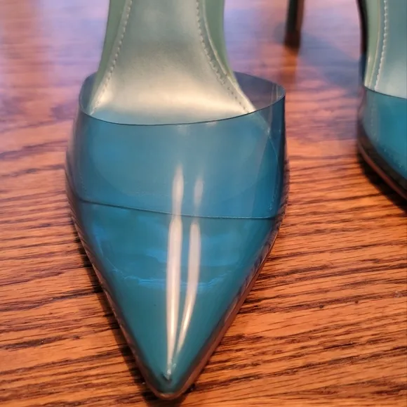 NWOT Nine West Fayes Vintage Blue Clear Pointed  Slingback Sandals Heels Shoes